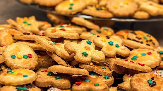 Эксперты: россияне больше всего любят печенье, вафли и пряники - piter.tv - Такск