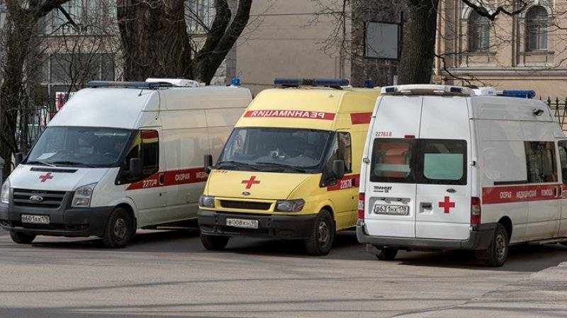 Дмитрий Медведев - Регионам выделили деньги на обновление парка школьных автобусов и машин «скорой» - polit.info