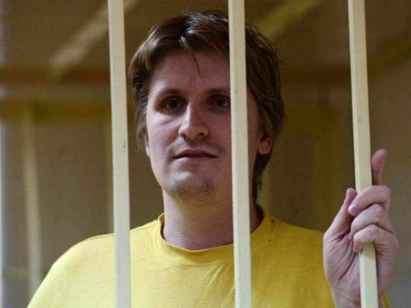 Владислав Синица - Блогер - Арестован блогер, призывавший к насилию над детьми силовиков - dayonline.ru