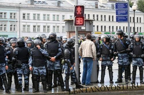 Любовь Соболь - Алексей Навальный - Дмитрий Гудков - Илья Яшин - Проплаченные беспорядки: протестующие в Москве и Гонконге действуют по указке США - lentanovosti.ru - Москва