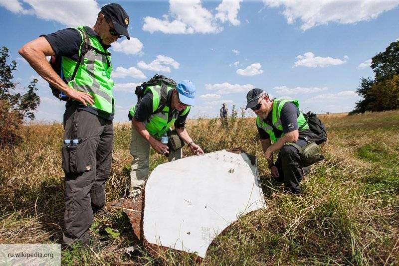 Йозеф Реш - Николай Стариков - Стариков оценил мужество детектива, который намерен обнародовать новые факты по делу MH17 - politros.com - Германия - Малайзия
