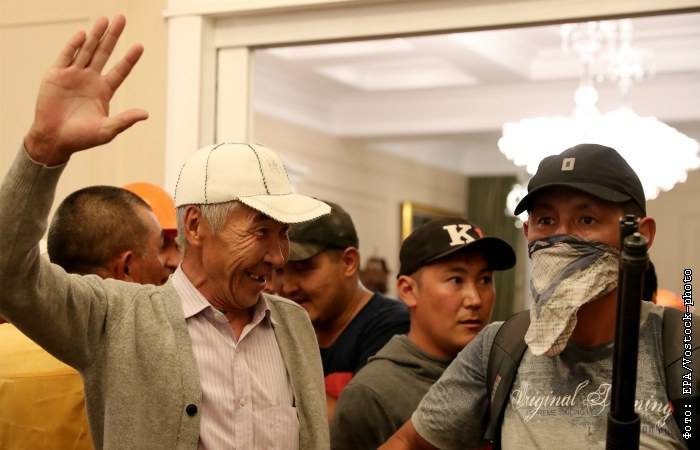 Штурм дома бывшего президента Киргизии. Обобщение - interfax.ru - Москва - Киргизия