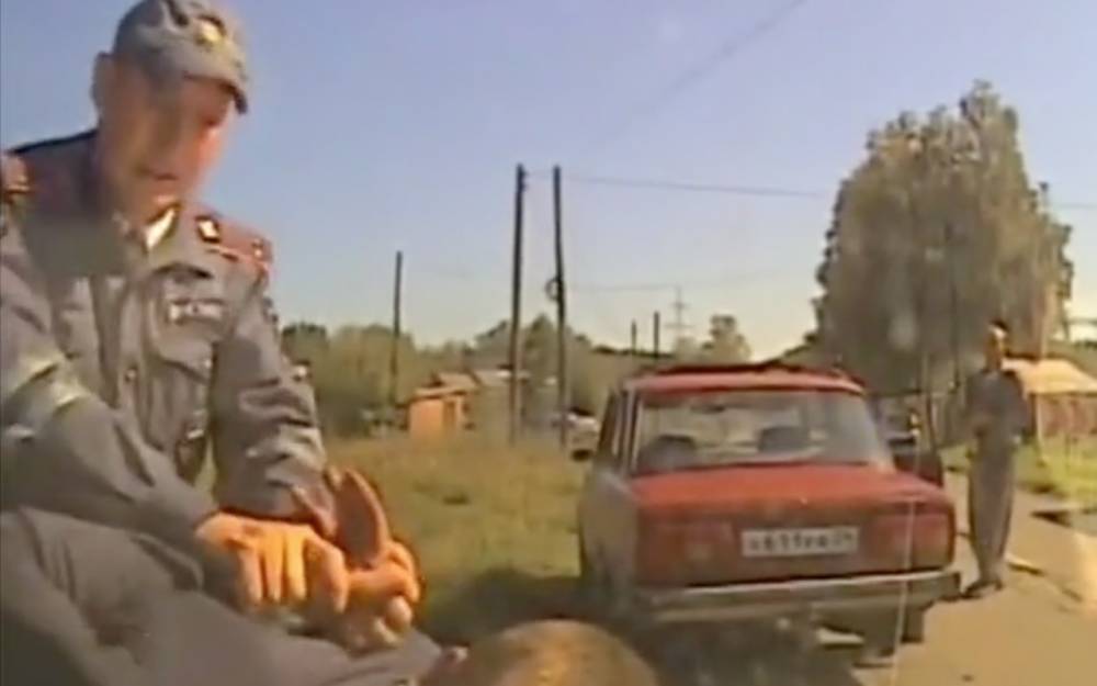 Сельский переполох: полицейские с мигалками гонялись за пьяным виновником ДТП - zr.ru - Россия