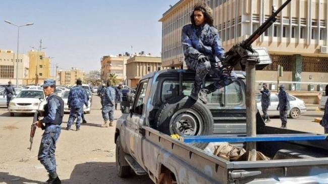 Фаиз Сараджа - Ливийская национальная армия взяла под контроль пригород Триполи - eadaily.com - Триполи