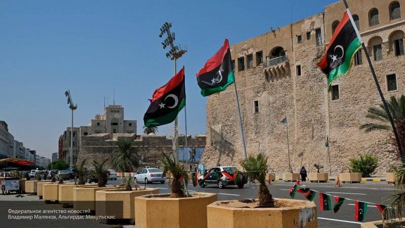 Ахмед Аль-Мисмарь - Asharq Al-Awsat - Ливийская национальная армия заявила о смерти 200 солдат Сарраджа - nation-news.ru - Ливия - Триполи