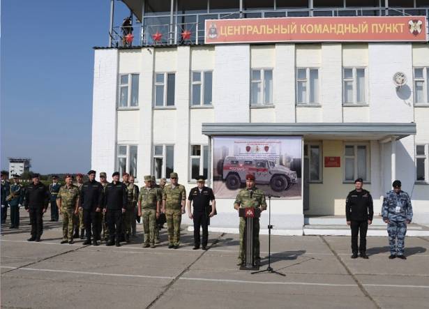 Виктор Золотов - Боевые порядки подразделений ОМОН проверят на первенстве Росгвардии - vpk-news.ru - Россия