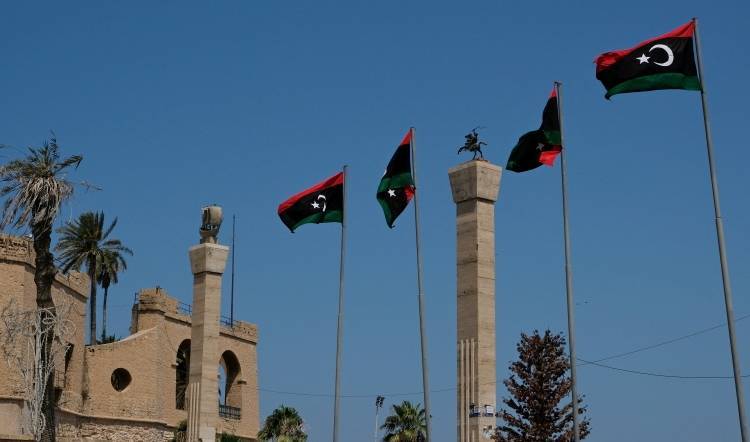 Файез Саррадж - Муаммар Каддафи - Правительство Ливии заявило о срыве конституционной работы армией Хафтара - inforeactor.ru - Ливия