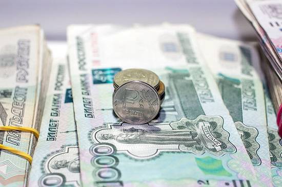 Владимир Колычев - Устойчивость экономики РФ под угрозой из-за роста расходов бюджета, заявил Колычев - pnp.ru - Россия
