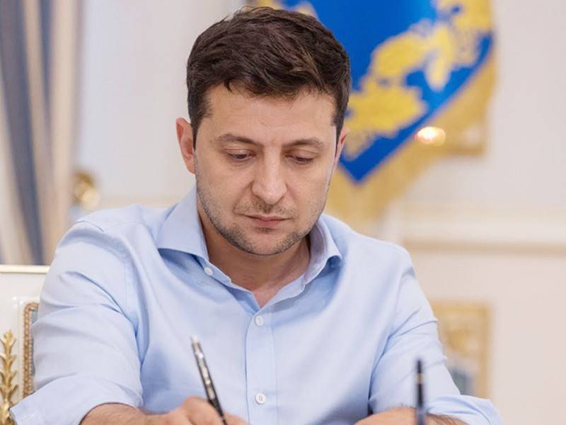 Рада поддержала законопроект о военном положении - news.ru - Украина