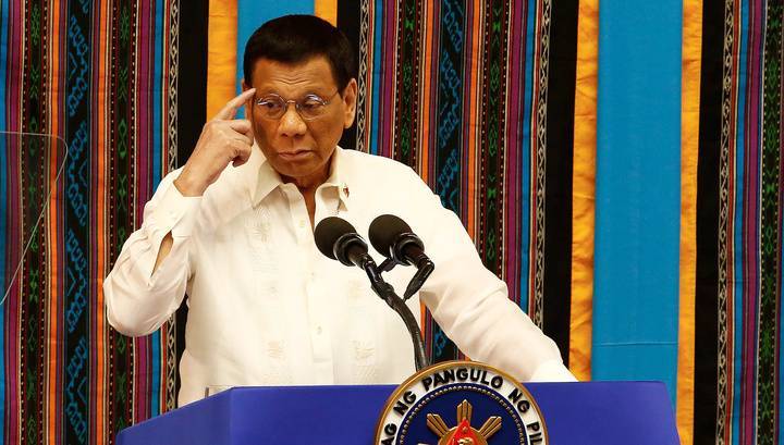 Родриго Дутерт - Президент Филиппин советует гражданам стрелять во взяточников - vesti.ru - Филиппины - Manila