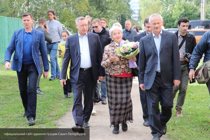 Александр Беглов - Беглов - Жители Приморского района выразили благодарность Беглову за благоустройство района - newinform.com - Санкт-Петербург - р-н Приморский