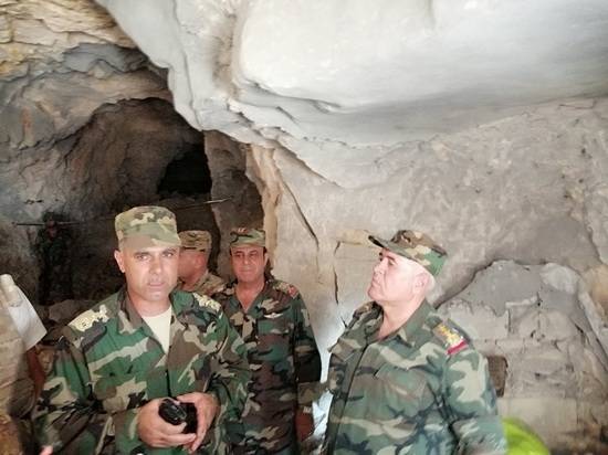 Сирийские военные показали отбитые у террористов подземные бункеры - 365news.biz - Сирия - Хан-Шейхун