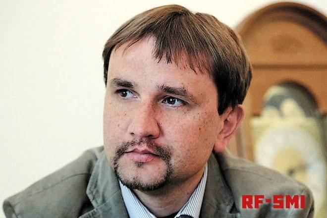 Владимир Вятрович - Украина отчиталась о декоммунизации..... - rf-smi.ru - Украина