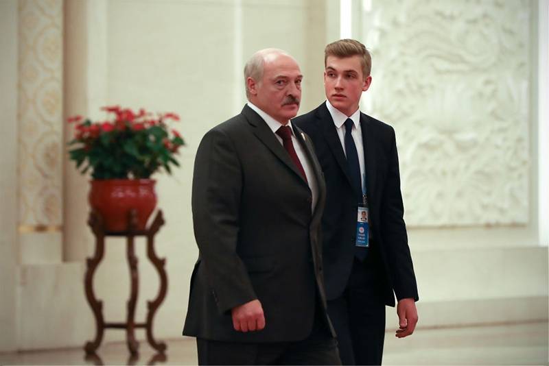 Александр Лукашенко - Дэвид Хейл - Лукашенко рассыпался в любезностях перед США - tvc.ru - США - Украина - Вашингтон - Белоруссия - Минск