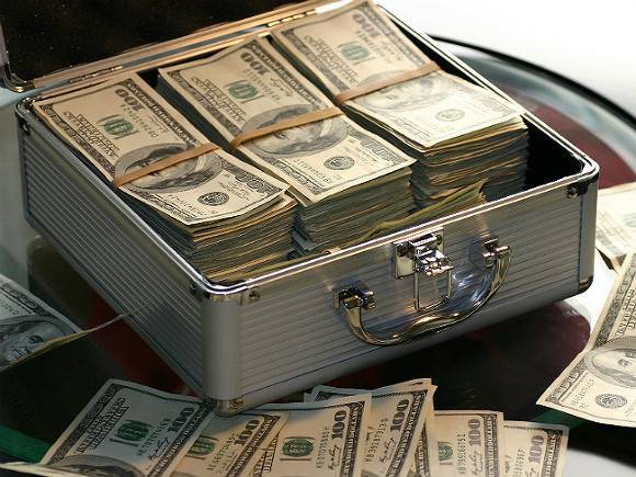 Контрабандист лишился редкого рубина за $ 500 000 | Вести.UZ - vesti.uz - Киргизия - Бишкек