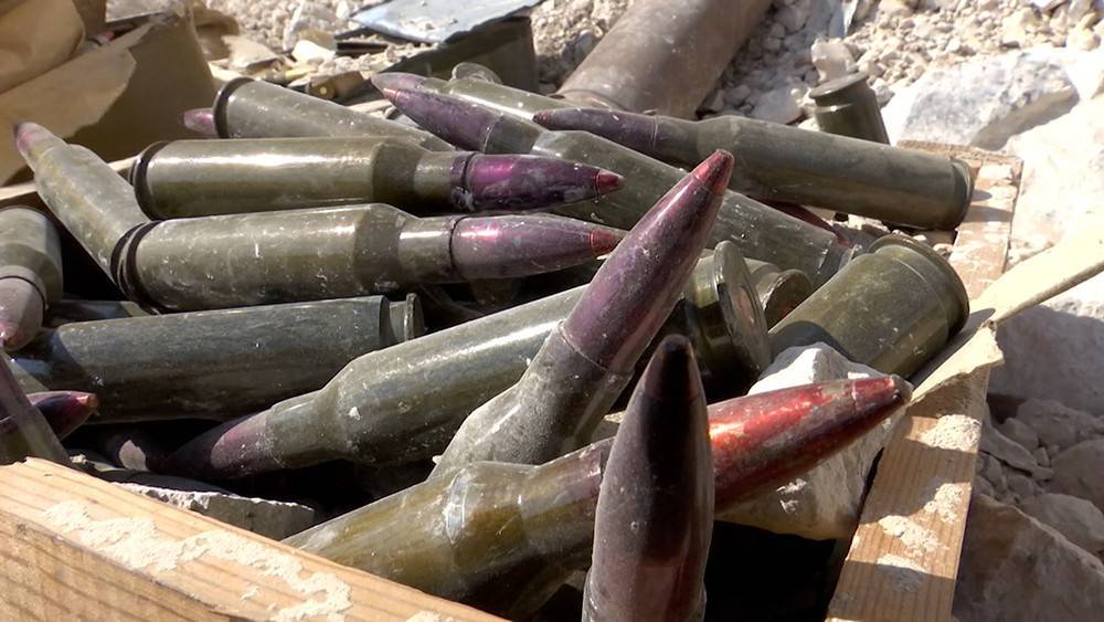 В Сирии обнаружена подземная база боевиков с американским оружием - tvc.ru - Хан-Шейхун - Дамаск