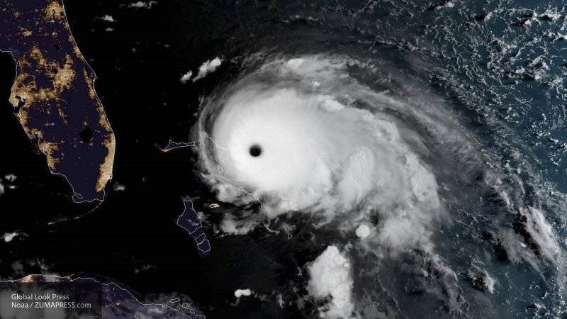 Брайан Кемп - Губернатор Джорджии объявил эвакуацию из-за урагана "Дориан" - nation-news.ru - USA - шт. Джорджия