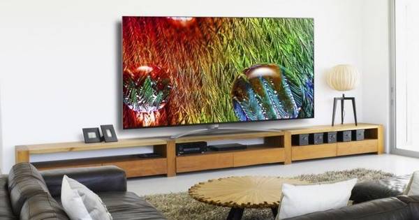 LG привезла в Россию 8К-телевизор с гигантским экраном - cnews.ru - Россия