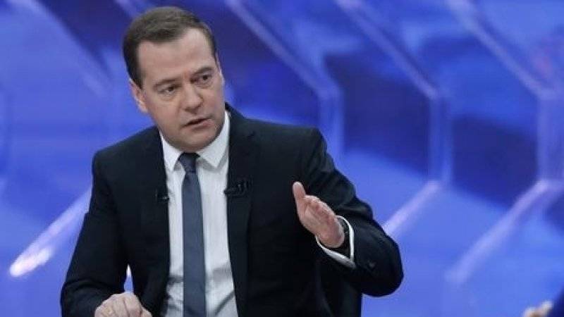 Дмитрий Медведев - Медведев принял Парижское соглашение по климату - polit.info - Россия