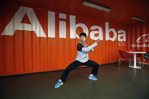 Alibaba навяжут в штат правительственных чиновников Китая - cnews.ru - Китай - США - Ханчжоу