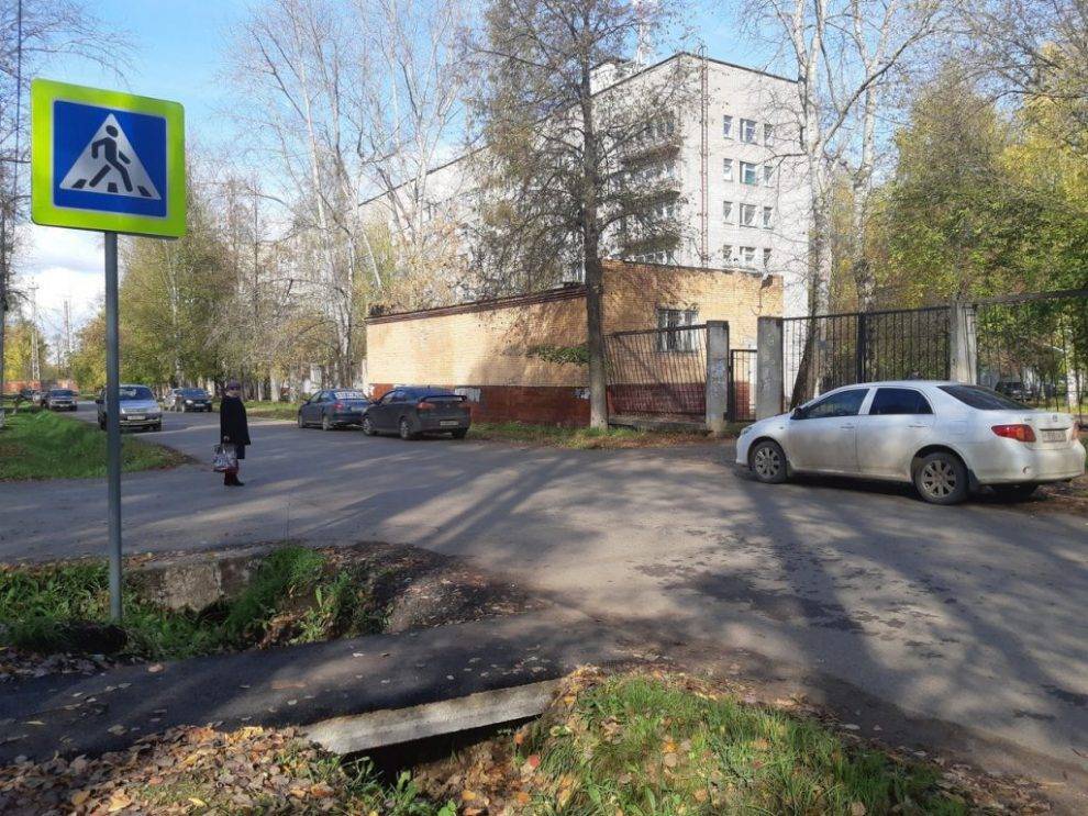 В Глазове оборудовали три новых пешеходных перехода - gorodglazov.com - Глазов
