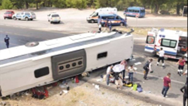15 россиян пострадали при аварии автобуса в турецкой Анталье - newizv.ru - Россия - Turkey - провинция Анталья