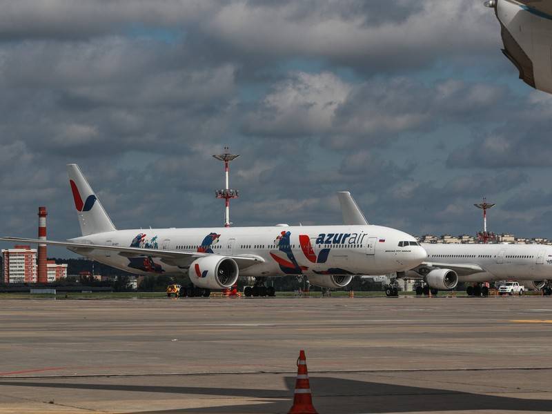 СК завёл уголовное дело после жёсткой посадки Boeing в Барнауле - news.ru - Россия