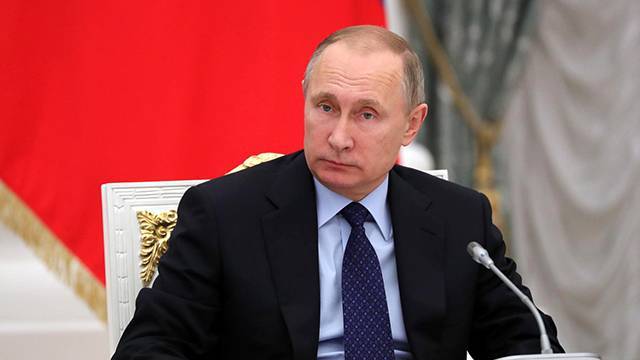 Владимир Путин - Реджеп Эрдоган - Турция изучает предложение Путина о моратории на развертывание РСМД - ren.tv - Россия - Турция