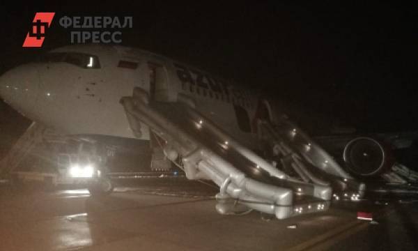 СК сообщил о 56 пострадавших при жесткой посадке самолета в Барнауле - fedpress.ru - Барнаул