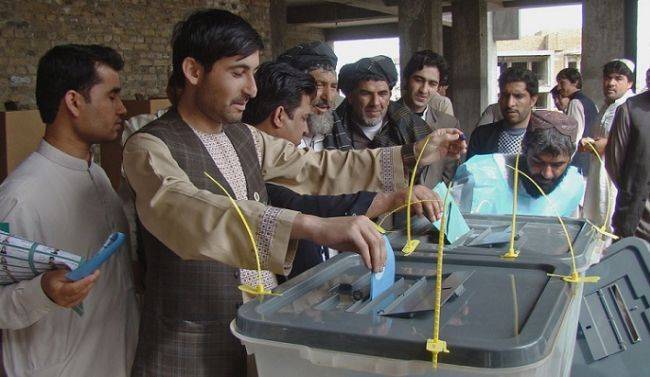 Абдулла Абдулла - Ашраф Гани - В Афганистане проходят выборы президента страны - eadaily.com - Афганистан