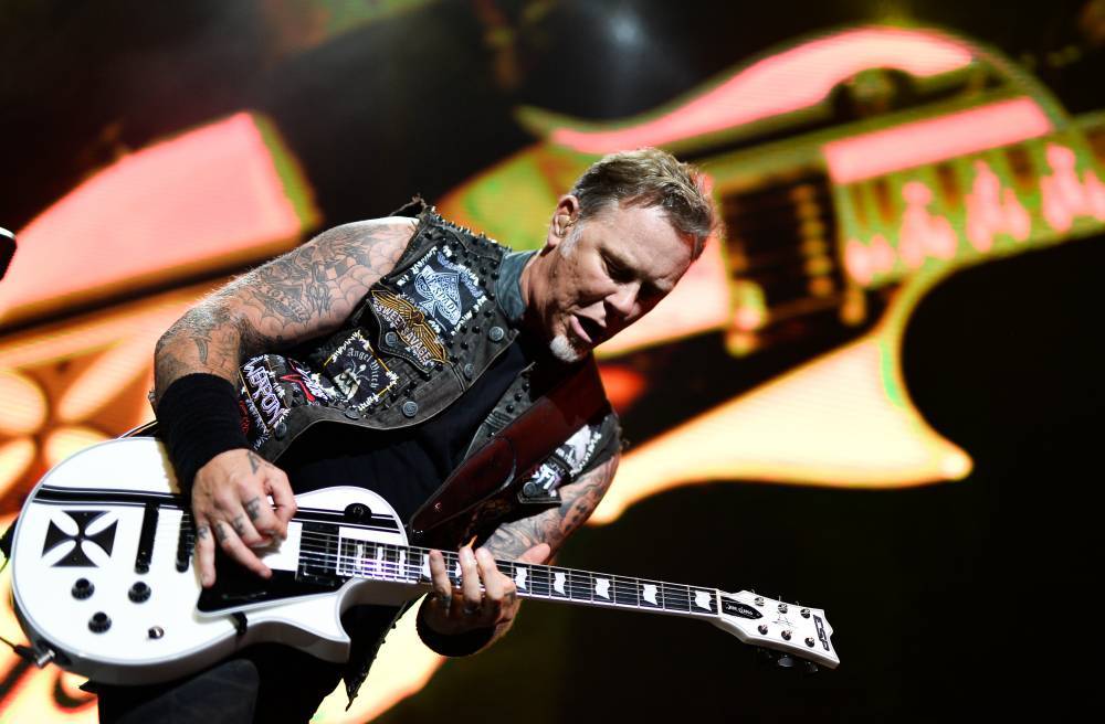 Metallica отменила концерты из-за зависимости вокалиста Хэтфилда - ren.tv - США - Австралия - Новая Зеландия