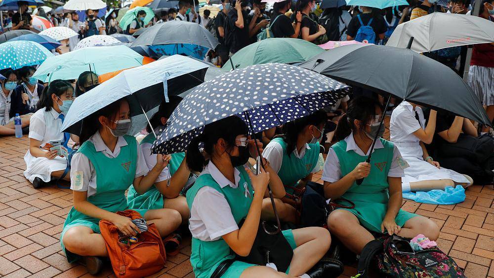 Гонконг: к протестам присоединились школьники - ru.euronews.com - Гонконг