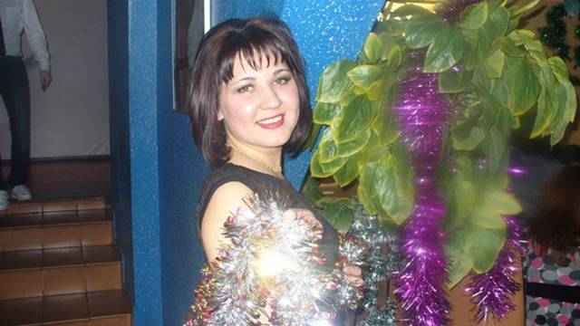 Луиза Хайруллина - Похитительнице 20 млн руб. у банка продлили арест - ren.tv - Уфа