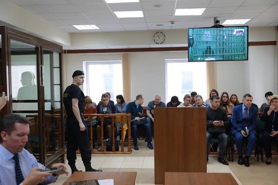 Павел Устинов - Суд приобщил к делу Устинова видео его задержания - vedomosti.ru