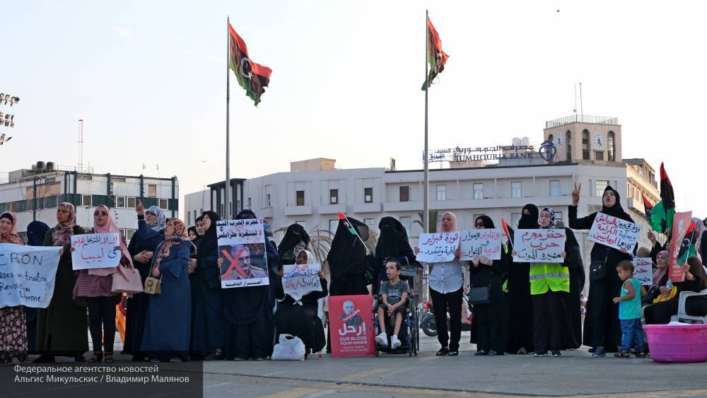 Ливийцы перекрыли шоссе Триполи – Бейрут в знак протеста против условий жизни в стране - newinform.com - Ливия - Триполи - Бейрут