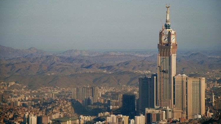 Туристическая виза в Саудовскую Аравию обойдется россиянам в 117 долларов - polit.info - Москва - Россия - Саудовская Аравия