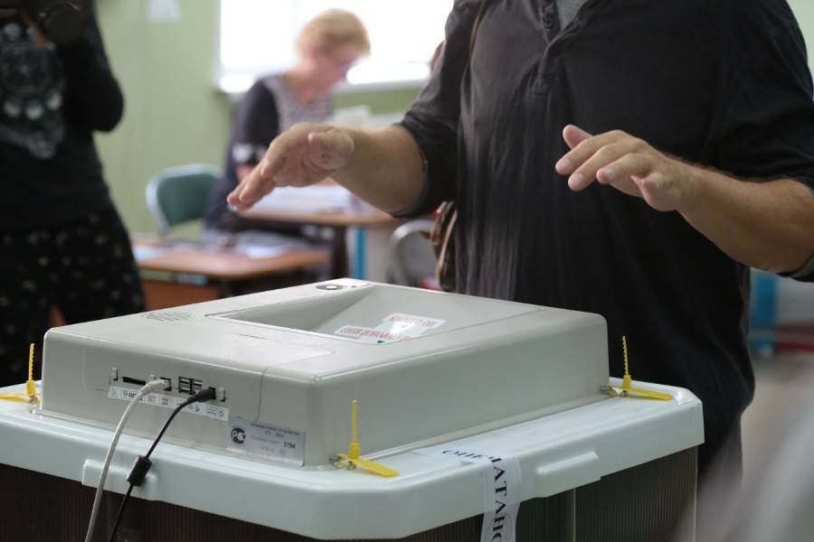 На выборах в Мосгордуму смогут проголосовать около 100 арестантов СИЗО - m24.ru - Москва