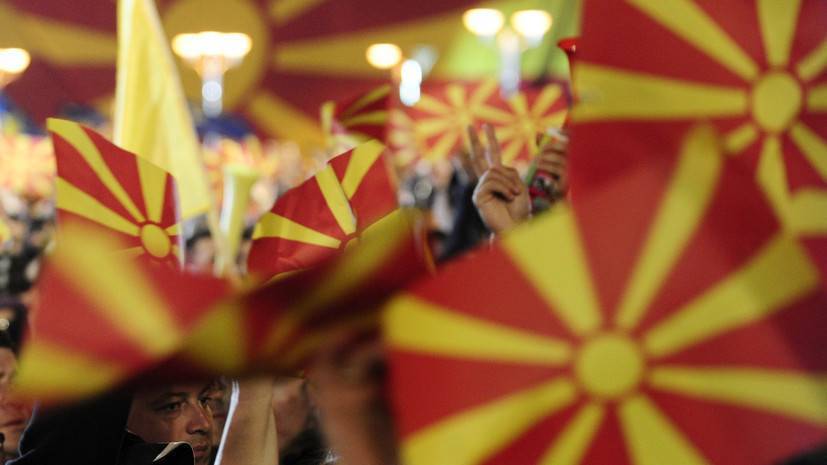 В Северной Македонии заявили о возможной отсрочке вступления в НАТО - russian.rt.com - Англия - Испания - Македония - Черногория