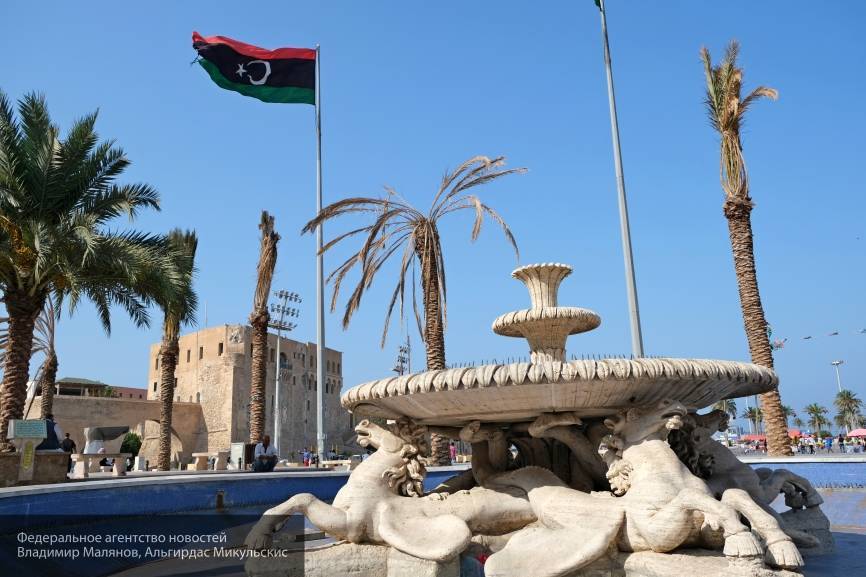 Владимир Малянов - Альгис Микульскис - Журналисты ФАН подготовили подробный фотоотчет о жизни в ливийском Триполи - newinform.com - Ливия