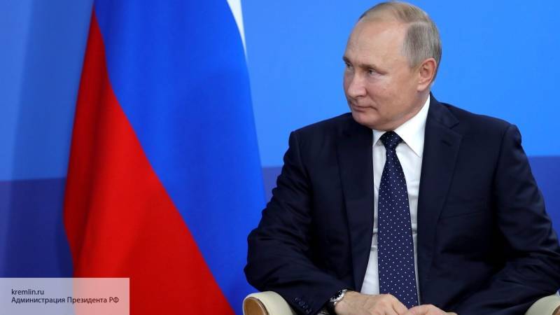 Владимир Путин - Опрос ВЦИОМ определил уровень доверия Путину - politros.com - Россия