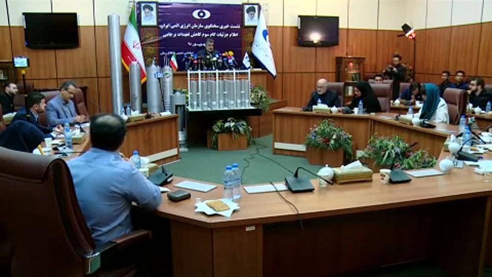 Бехруз Камальванди - Иран все больше отклоняется от ядерной сделки - ru.euronews.com - США - Вашингтон - Иран - Тегеран