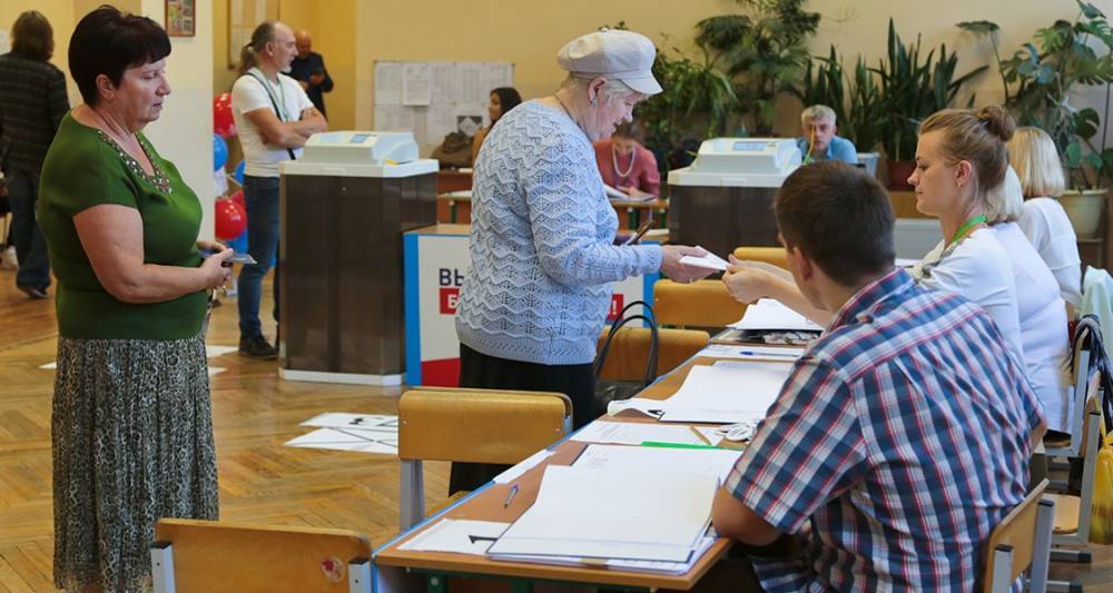 В Москве открылись избирательные участки - m24.ru - Москва