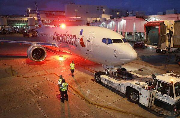 Авиамеханик American Airlines обвинён в умышленном повреждении лайнера - eadaily.com - Нассау
