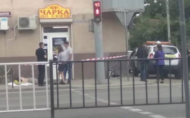 Игорь Зинкевич - Мужчина умер во время кражи бутылки водки во Львове - ren.tv - Львов