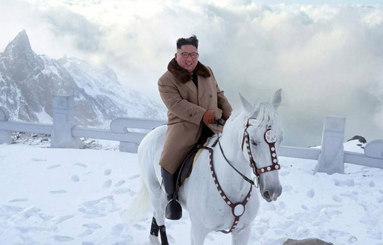 Ким Ченын - Ким Ирсен - Ким Чен Ын не стал поздравлять корейцев с Новым годом - news.ru - Южная Корея - КНДР - Корея