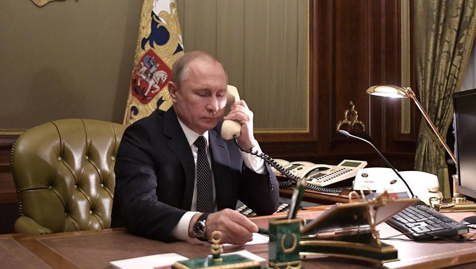 Владимир Путин - Нарендрой Моди - Путин обсудил с премьером Индии ситуацию в Ливии - dp.ru - Россия - Индия - Ливия
