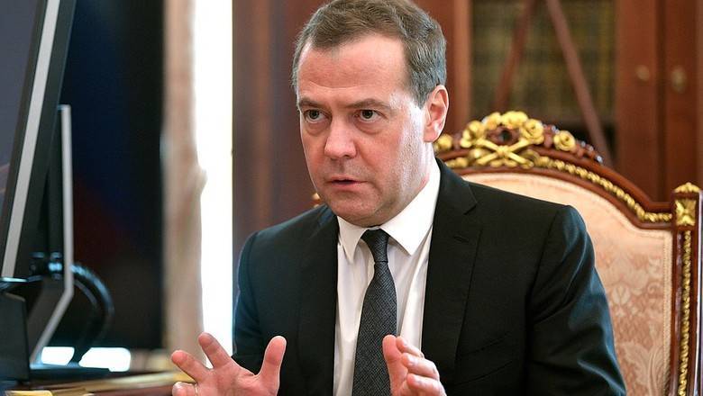 Дмитрий Медведев отменил борьбу с нетрудовыми доходами - newizv.ru