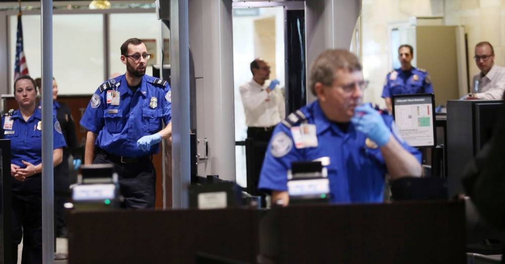 Какое поведение в аэропорту считают подозрительным - popmech.ru - США