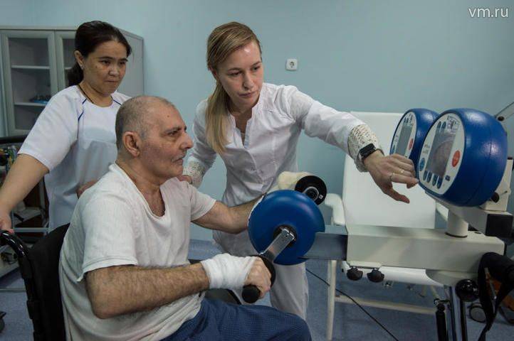 Российские ученые создали прибор для реабилитации после инсульта без боли - vm.ru - Россия