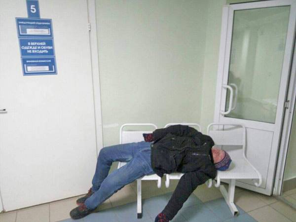 Четверть россиян в новогодние каникулы отказалась от алкоголя, 13% мучились похмельем - nakanune.ru - Россияне